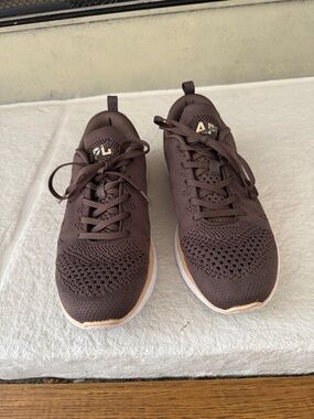 APL Women’s Brown Knit Running Shoes